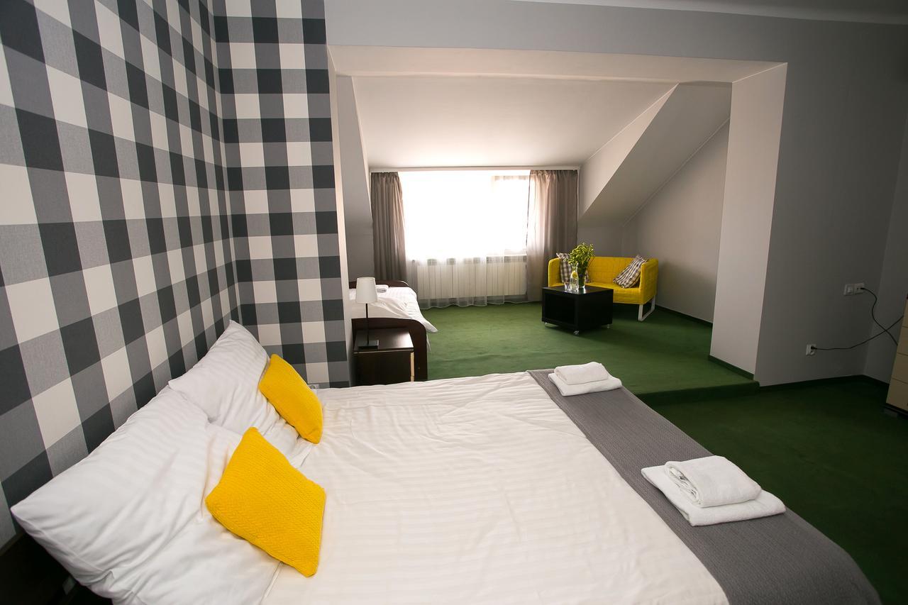 Labirynt Otel Łomża Dış mekan fotoğraf