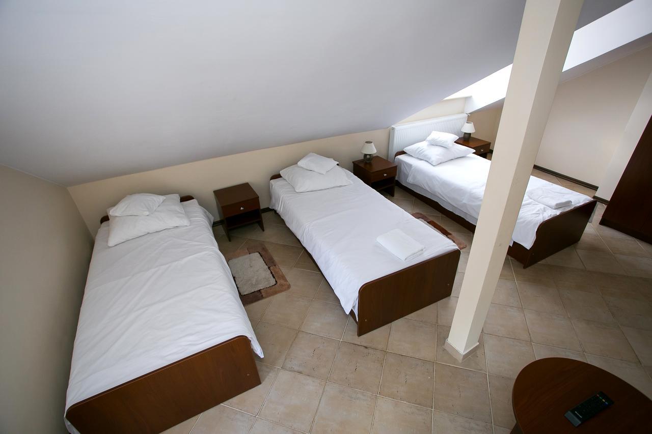 Labirynt Otel Łomża Dış mekan fotoğraf