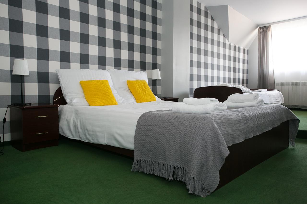 Labirynt Otel Łomża Dış mekan fotoğraf