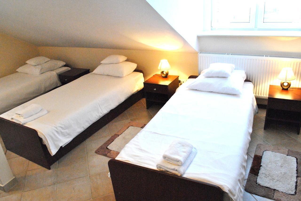 Labirynt Otel Łomża Dış mekan fotoğraf